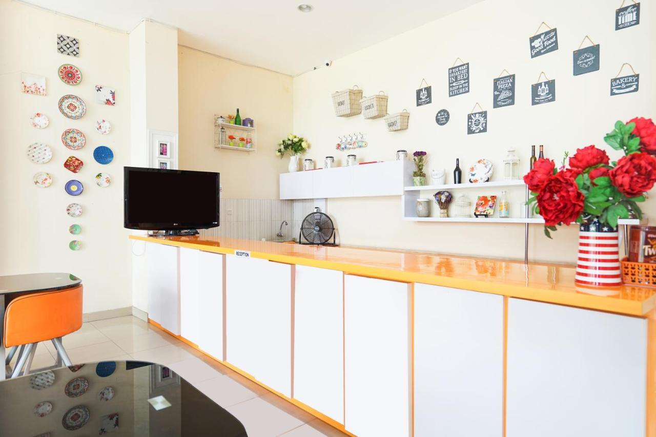 Pratisarawirya Guesthouse By Ecommerceloka Surabaya Kültér fotó